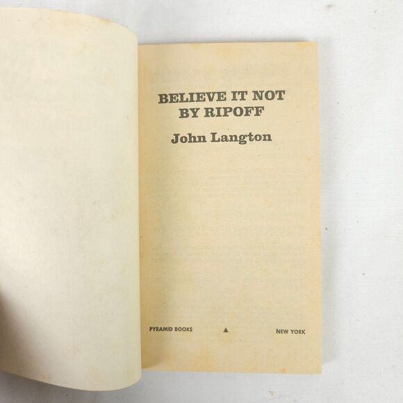 Vintage Comedy Book Lot - Believe It Or Not By Ripoff - Here Come The Judge - Picture 8 of 10